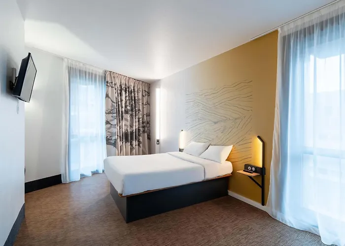 B&B Hotel Lille Villeneuve D'Ascq Grand Stade 3 Etoiles